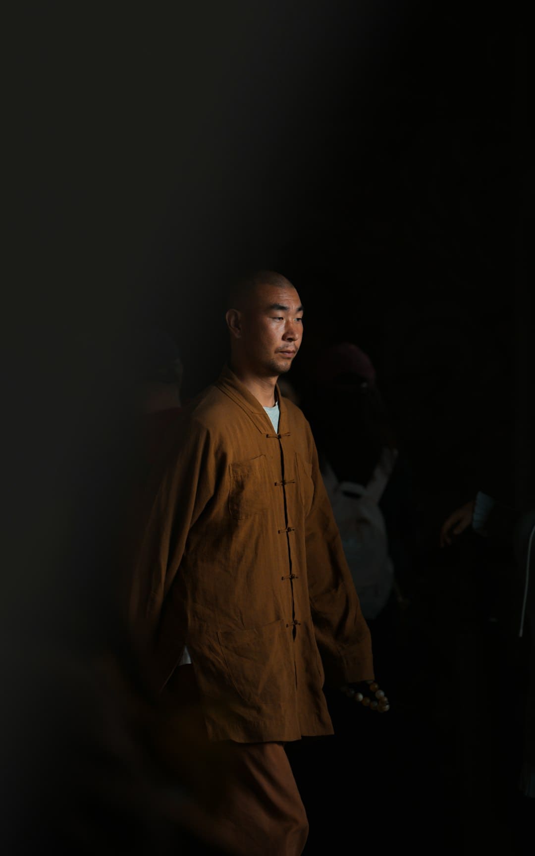 《披荆斩棘4》一公《铁艺》澎湃开场 付辛博Rap超燃